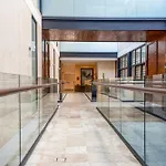 Exclusive 5Th Ave Apt With Private Pool